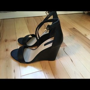 Black wedge sandals!